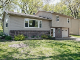 135 Eltinge Pl, Fairmont