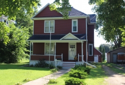 835 S Park Street, Fairmont